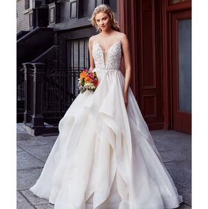 Kittychen Couture (Kendra) wedding dress.